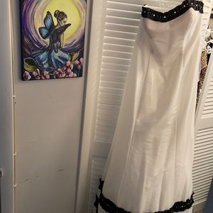 Black and white long grown